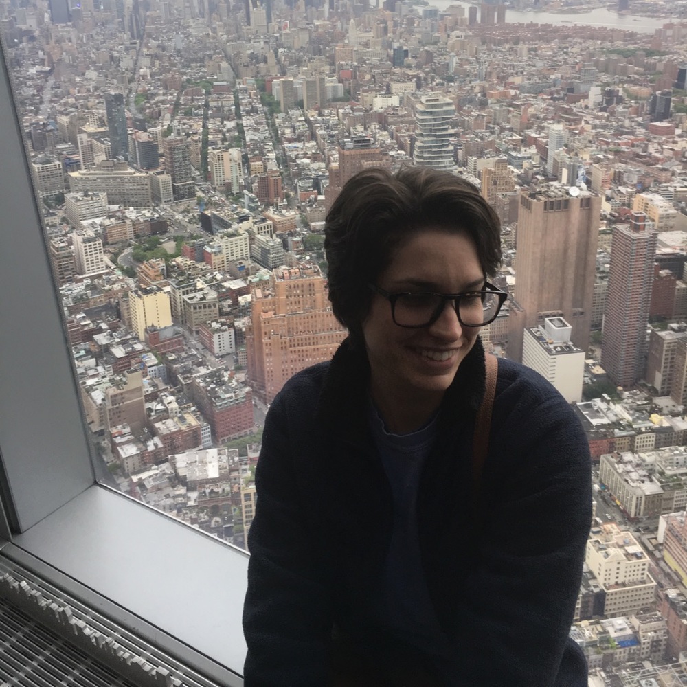 Meet your Posher, Caitlyn